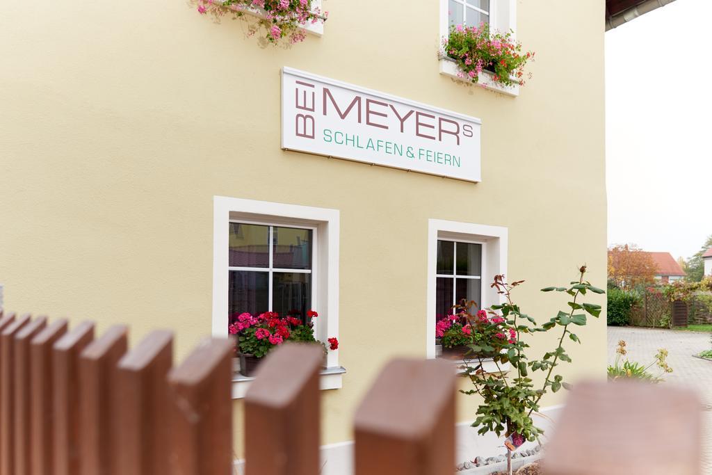 Hotel Bei Meyers Schlafen & Feiern Bohlen  Zewnętrze zdjęcie