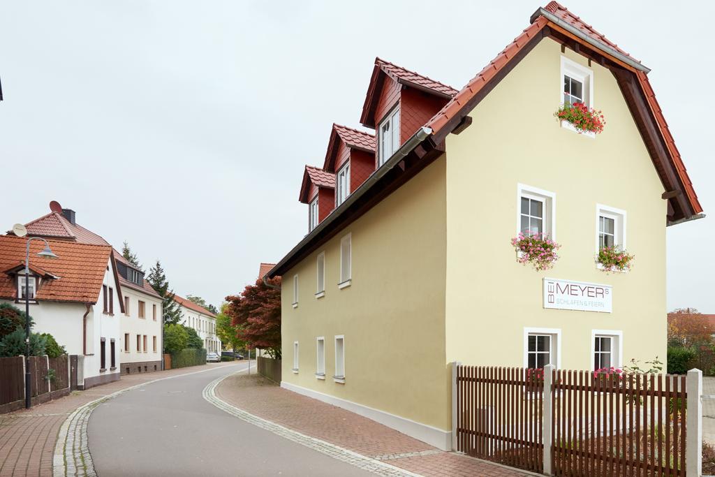 Hotel Bei Meyers Schlafen & Feiern Bohlen  Zewnętrze zdjęcie